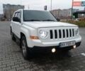 Білий Джип Patriot, об'ємом двигуна 2.36 л та пробігом 80 тис. км за 12700 $, фото 1 на Automoto.ua