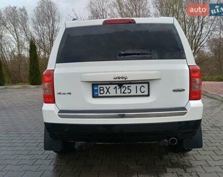 Білий Джип Patriot, об'ємом двигуна 2.36 л та пробігом 80 тис. км за 12700 $, фото 9 на Automoto.ua