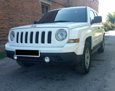 Білий Джип Patriot, об'ємом двигуна 2.36 л та пробігом 67 тис. км за 9250 $, фото 1 на Automoto.ua
