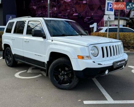 Белый Джип Патриот, объемом двигателя 2.36 л и пробегом 116 тыс. км за 11990 $, фото 1 на Automoto.ua