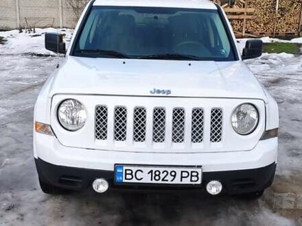 Джип Patriot 2015 у Сокале на Automoto.ua Білий Джип Patriot, об'ємом двигуна 2.4 л та пробігом 96 тис. км за 10500 $, фото 1 на Automoto.ua