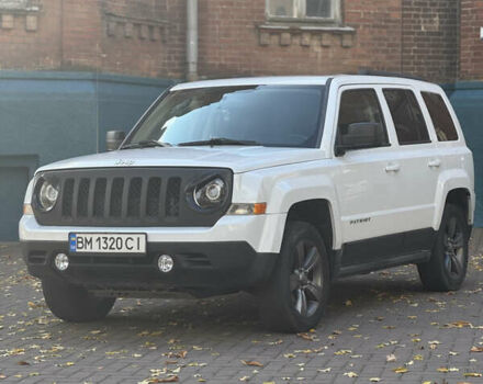 Джип Патриот 2015 в Сумах на Automoto.ua Белый Джип Патриот, объемом двигателя 2.36 л и пробегом 211 тыс. км за 10200 $, фото 1 на Automoto.ua