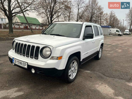 Джип Патриот 2016 в Чернигове на Automoto.ua Белый Джип Патриот, объемом двигателя 2 л и пробегом 210 тыс. км за 8700 $, фото 1 на Automoto.ua
