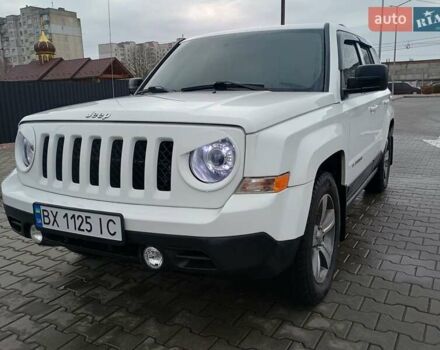 Білий Джип Patriot, об'ємом двигуна 2.36 л та пробігом 80 тис. км за 12700 $, фото 1 на Automoto.ua