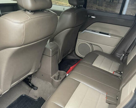 Черный Джип Патриот, объемом двигателя 2 л и пробегом 269 тыс. км за 8300 $, фото 9 на Automoto.ua