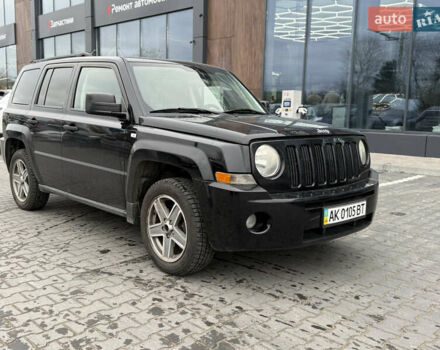 Чорний Джип Patriot, об'ємом двигуна 2.36 л та пробігом 204 тис. км за 7900 $, фото 2 на Automoto.ua