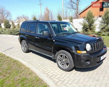 Чорний Джип Patriot, об'ємом двигуна 2 л та пробігом 285 тис. км за 4800 $, фото 1 на Automoto.ua