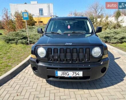 Чорний Джип Patriot, об'ємом двигуна 2 л та пробігом 285 тис. км за 4800 $, фото 3 на Automoto.ua
