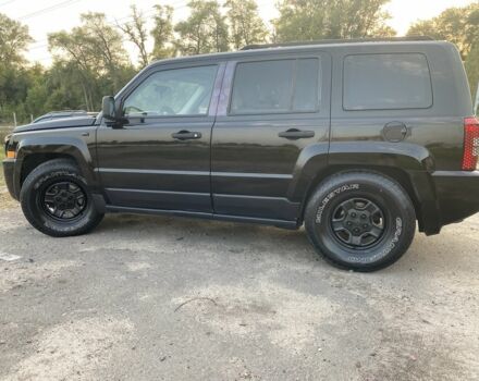 Чорний Джип Patriot, об'ємом двигуна 2.4 л та пробігом 245 тис. км за 6800 $, фото 8 на Automoto.ua