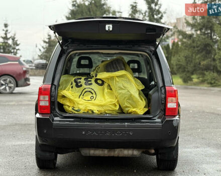 Черный Джип Патриот, объемом двигателя 2.36 л и пробегом 150 тыс. км за 7900 $, фото 26 на Automoto.ua