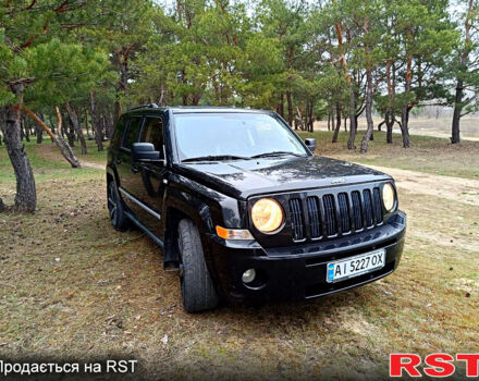 Черный Джип Патриот, объемом двигателя 2 л и пробегом 260 тыс. км за 7200 $, фото 2 на Automoto.ua
