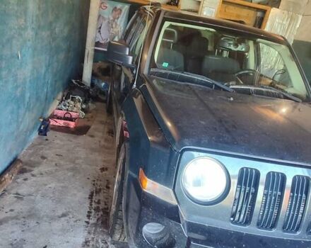 Черный Джип Патриот, объемом двигателя 2.36 л и пробегом 280 тыс. км за 4500 $, фото 8 на Automoto.ua