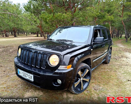 Черный Джип Патриот, объемом двигателя 2 л и пробегом 260 тыс. км за 7200 $, фото 3 на Automoto.ua