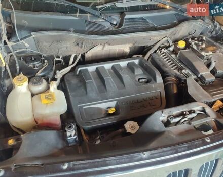 Черный Джип Патриот, объемом двигателя 2.36 л и пробегом 280 тыс. км за 4500 $, фото 10 на Automoto.ua