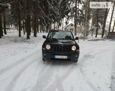 Чорний Джип Patriot, об'ємом двигуна 2 л та пробігом 230 тис. км за 8500 $, фото 3 на Automoto.ua