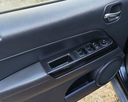 Черный Джип Патриот, объемом двигателя 2.36 л и пробегом 280 тыс. км за 4500 $, фото 30 на Automoto.ua