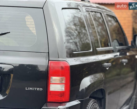 Черный Джип Патриот, объемом двигателя 2.36 л и пробегом 150 тыс. км за 7900 $, фото 6 на Automoto.ua