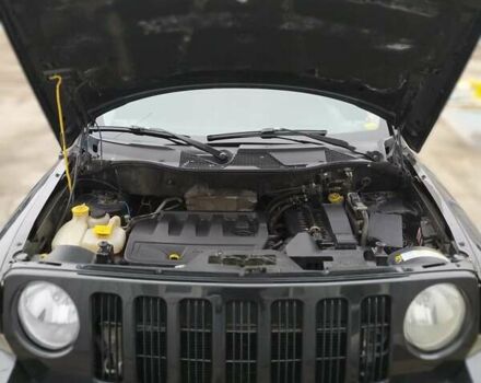 Чорний Джип Patriot, об'ємом двигуна 2.36 л та пробігом 248 тис. км за 8399 $, фото 16 на Automoto.ua