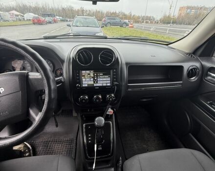 Черный Джип Патриот, объемом двигателя 2.4 л и пробегом 17 тыс. км за 6500 $, фото 6 на Automoto.ua