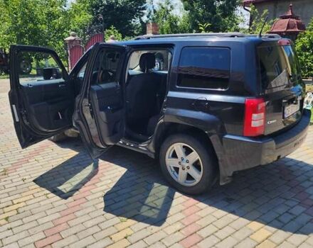Чорний Джип Patriot, об'ємом двигуна 2.14 л та пробігом 226 тис. км за 10300 $, фото 7 на Automoto.ua