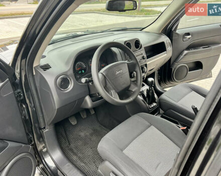 Черный Джип Патриот, объемом двигателя 2.14 л и пробегом 283 тыс. км за 9999 $, фото 38 на Automoto.ua