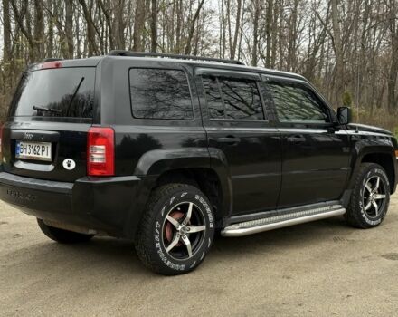 Чорний Джип Patriot, об'ємом двигуна 2 л та пробігом 240 тис. км за 8500 $, фото 8 на Automoto.ua