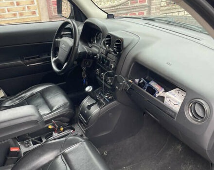 Чорний Джип Patriot, об'ємом двигуна 2.4 л та пробігом 225 тис. км за 9300 $, фото 8 на Automoto.ua