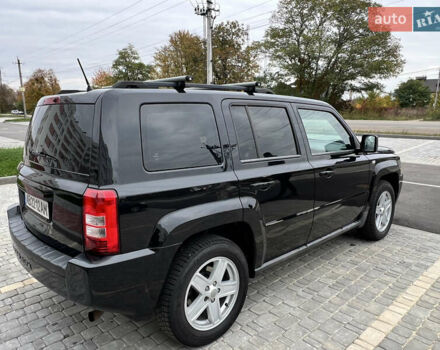 Черный Джип Патриот, объемом двигателя 2.14 л и пробегом 283 тыс. км за 9999 $, фото 16 на Automoto.ua