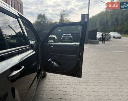 Черный Джип Патриот, объемом двигателя 2.14 л и пробегом 226 тыс. км за 11000 $, фото 9 на Automoto.ua