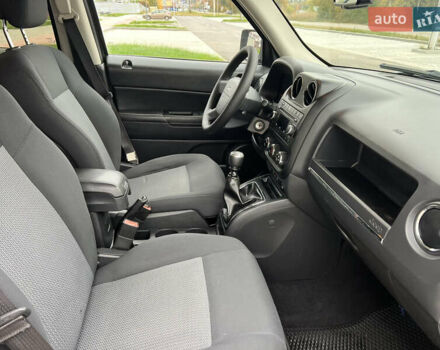 Черный Джип Патриот, объемом двигателя 2.14 л и пробегом 283 тыс. км за 9999 $, фото 37 на Automoto.ua