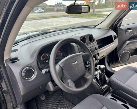 Черный Джип Патриот, объемом двигателя 2.14 л и пробегом 283 тыс. км за 9999 $, фото 22 на Automoto.ua