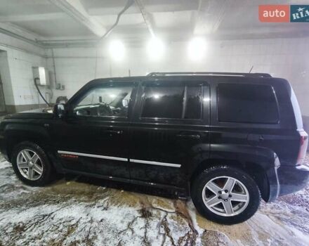 Черный Джип Патриот, объемом двигателя 2.14 л и пробегом 224 тыс. км за 10800 $, фото 8 на Automoto.ua