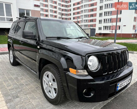 Черный Джип Патриот, объемом двигателя 2.14 л и пробегом 283 тыс. км за 9999 $, фото 39 на Automoto.ua