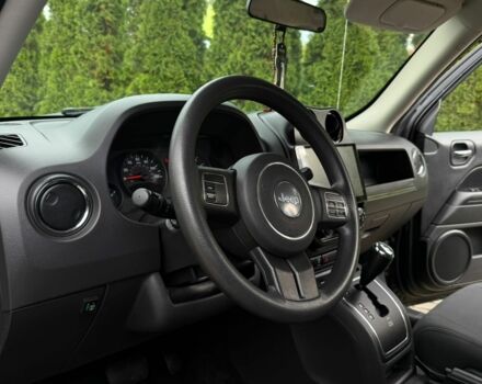 Черный Джип Патриот, объемом двигателя 2.4 л и пробегом 195 тыс. км за 7999 $, фото 3 на Automoto.ua