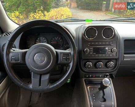 Чорний Джип Patriot, об'ємом двигуна 2.36 л та пробігом 170 тис. км за 9200 $, фото 21 на Automoto.ua