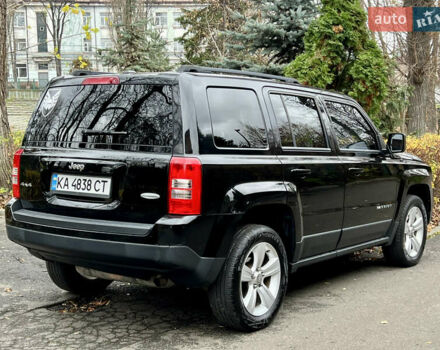 Чорний Джип Patriot, об'ємом двигуна 2.36 л та пробігом 170 тис. км за 9200 $, фото 8 на Automoto.ua
