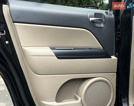 Черный Джип Патриот, объемом двигателя 2.36 л и пробегом 170 тыс. км за 8600 $, фото 13 на Automoto.ua