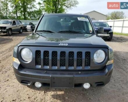 Чорний Джип Patriot, об'ємом двигуна 2.4 л та пробігом 285 тис. км за 8000 $, фото 3 на Automoto.ua