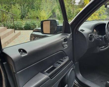 Черный Джип Патриот, объемом двигателя 2.36 л и пробегом 155 тыс. км за 10500 $, фото 18 на Automoto.ua