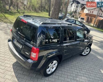 Черный Джип Патриот, объемом двигателя 2 л и пробегом 170 тыс. км за 8700 $, фото 5 на Automoto.ua