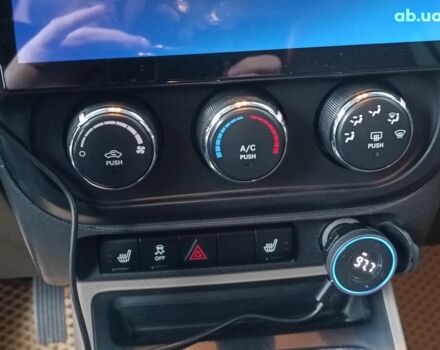 Черный Джип Патриот, объемом двигателя 2.4 л и пробегом 187 тыс. км за 9290 $, фото 26 на Automoto.ua