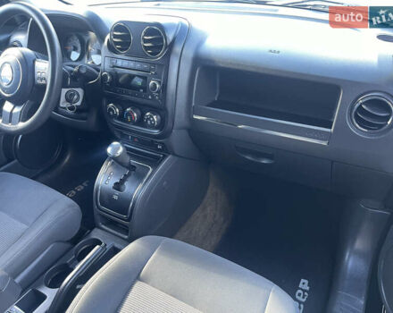 Джип Патриот 2013 в Киеве на Automoto.ua Черный Джип Патриот, объемом двигателя 2.4 л и пробегом 134 тыс. км за 8500 $, фото 14 на Automoto.ua