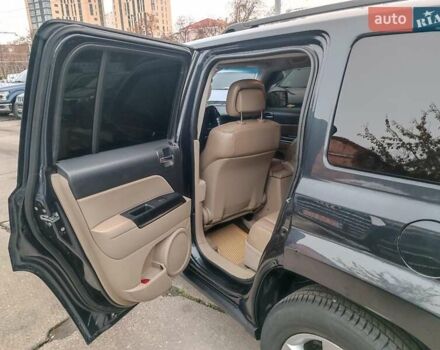 Черный Джип Патриот, объемом двигателя 2.4 л и пробегом 187 тыс. км за 9290 $, фото 13 на Automoto.ua