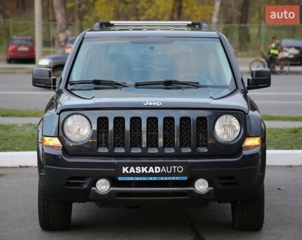 Черный Джип Патриот, объемом двигателя 2.36 л и пробегом 230 тыс. км за 9600 $, фото 1 на Automoto.ua