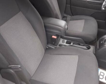 Чорний Джип Patriot, об'ємом двигуна 2.4 л та пробігом 285 тис. км за 8000 $, фото 8 на Automoto.ua