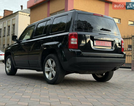 Черный Джип Патриот, объемом двигателя 2.4 л и пробегом 197 тыс. км за 9999 $, фото 49 на Automoto.ua