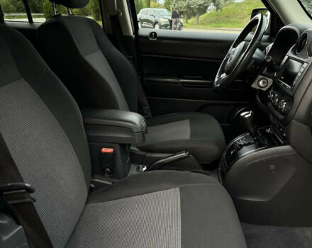 Джип Патриот 2014 в Дубно на Automoto.ua Черный Джип Патриот, объемом двигателя 2.4 л и пробегом 236 тыс. км за 8800 $, фото 31 на Automoto.ua