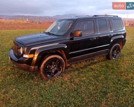 Черный Джип Патриот, объемом двигателя 2 л и пробегом 135 тыс. км за 9900 $, фото 8 на Automoto.ua