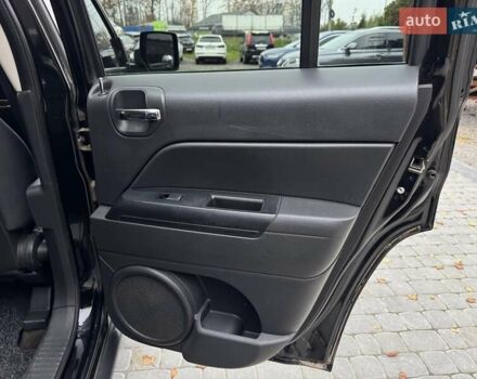 Чорний Джип Patriot, об'ємом двигуна 2 л та пробігом 283 тис. км за 8900 $, фото 22 на Automoto.ua