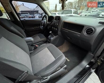 Чорний Джип Patriot, об'ємом двигуна 2 л та пробігом 283 тис. км за 8900 $, фото 25 на Automoto.ua
